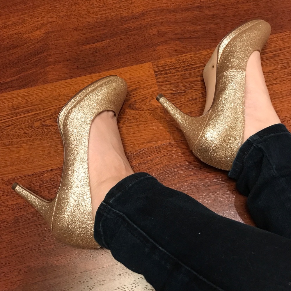 Style & Co - Gold n’ Glitter Platform Heels